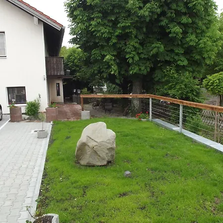 Apartment Gaestehaus Hubertus *